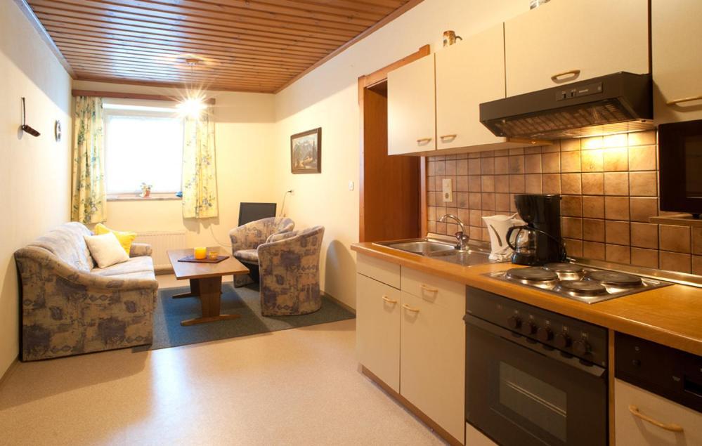 Palfnerhof Appartements سانكت يوهان ايم بونغ الغرفة الصورة