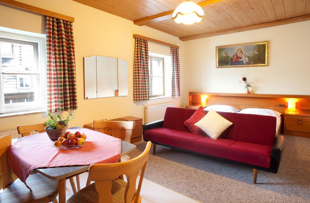 Palfnerhof Appartements سانكت يوهان ايم بونغ الغرفة الصورة